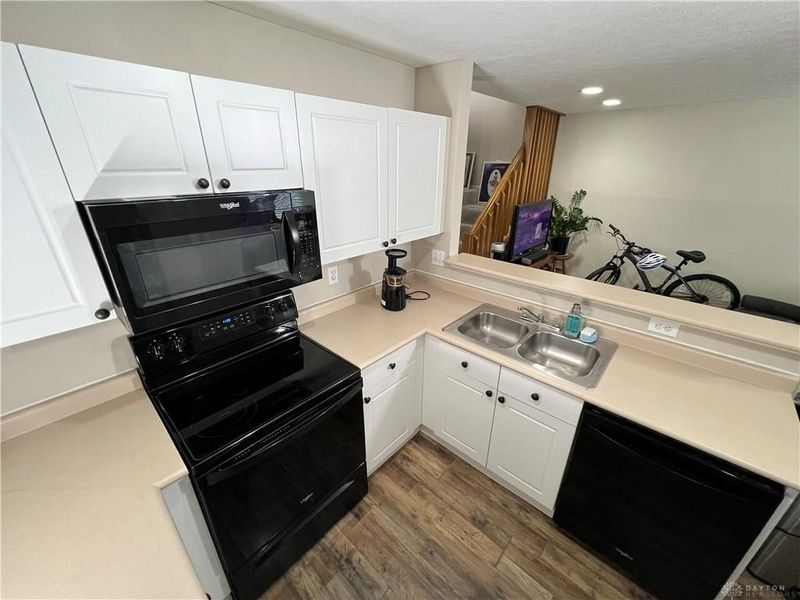 380 Oxford Oak Drive, Blacklick, OH 43004 Photo 14