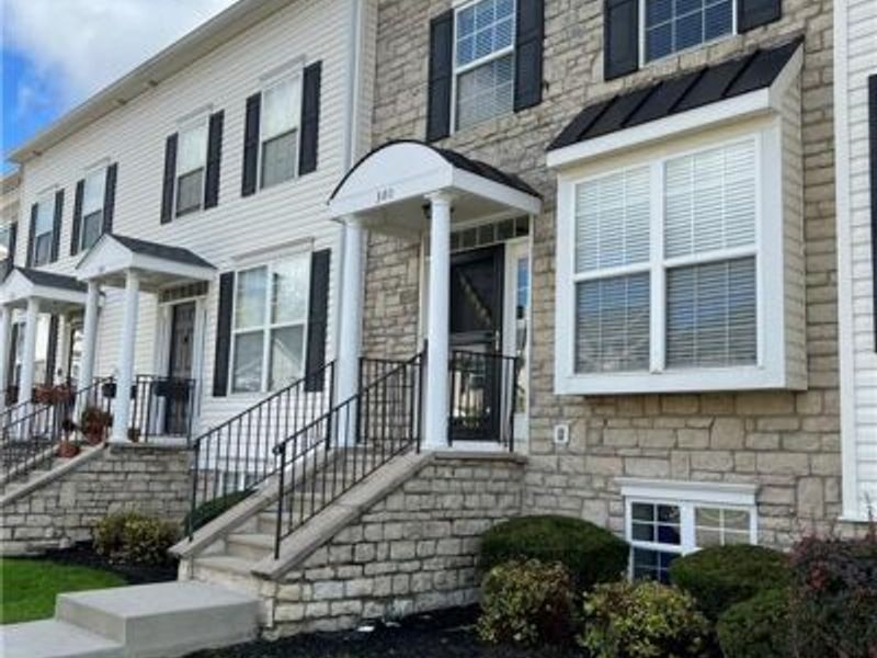 380 Oxford Oak Drive, Blacklick, OH 43004 Photo 7