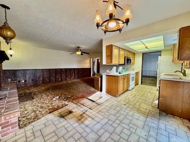 811 Lyncreek Drive, Centerville, OH 45458 Photo 29