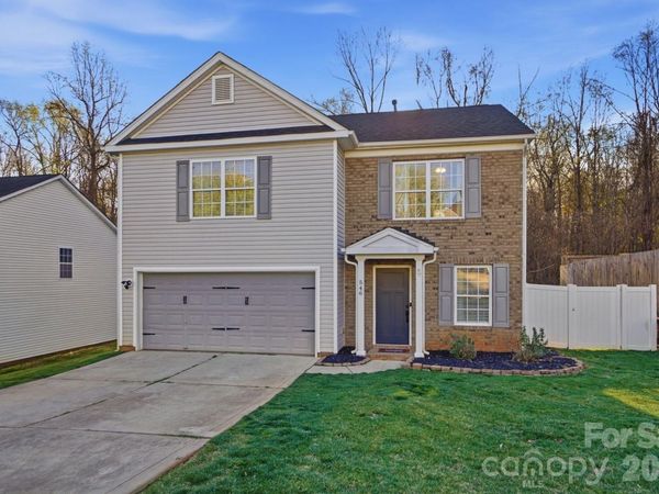 546 River View Drive, Lowell, NC 28098