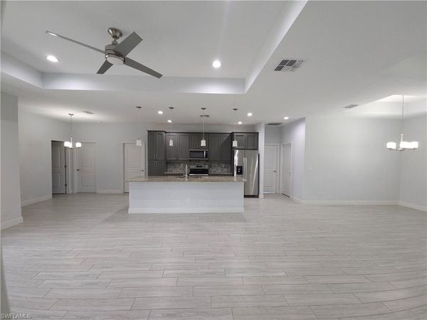 4575 Catalina LN , BONITA SPRINGS, FL 34134