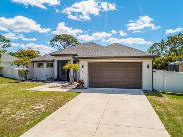 4575 Catalina LN, BONITA SPRINGS, FL 34134