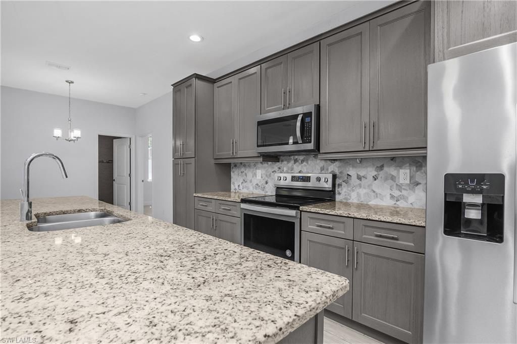 4575 Catalina Ln, Bonita Springs, FL 34134 Photo