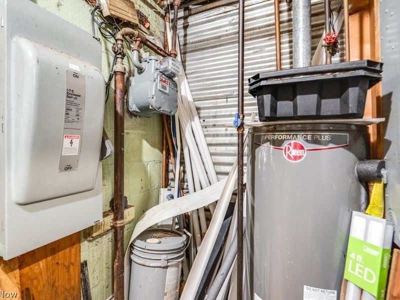 4873 Broadview Road, Cleveland, OH 44109 Photo 20