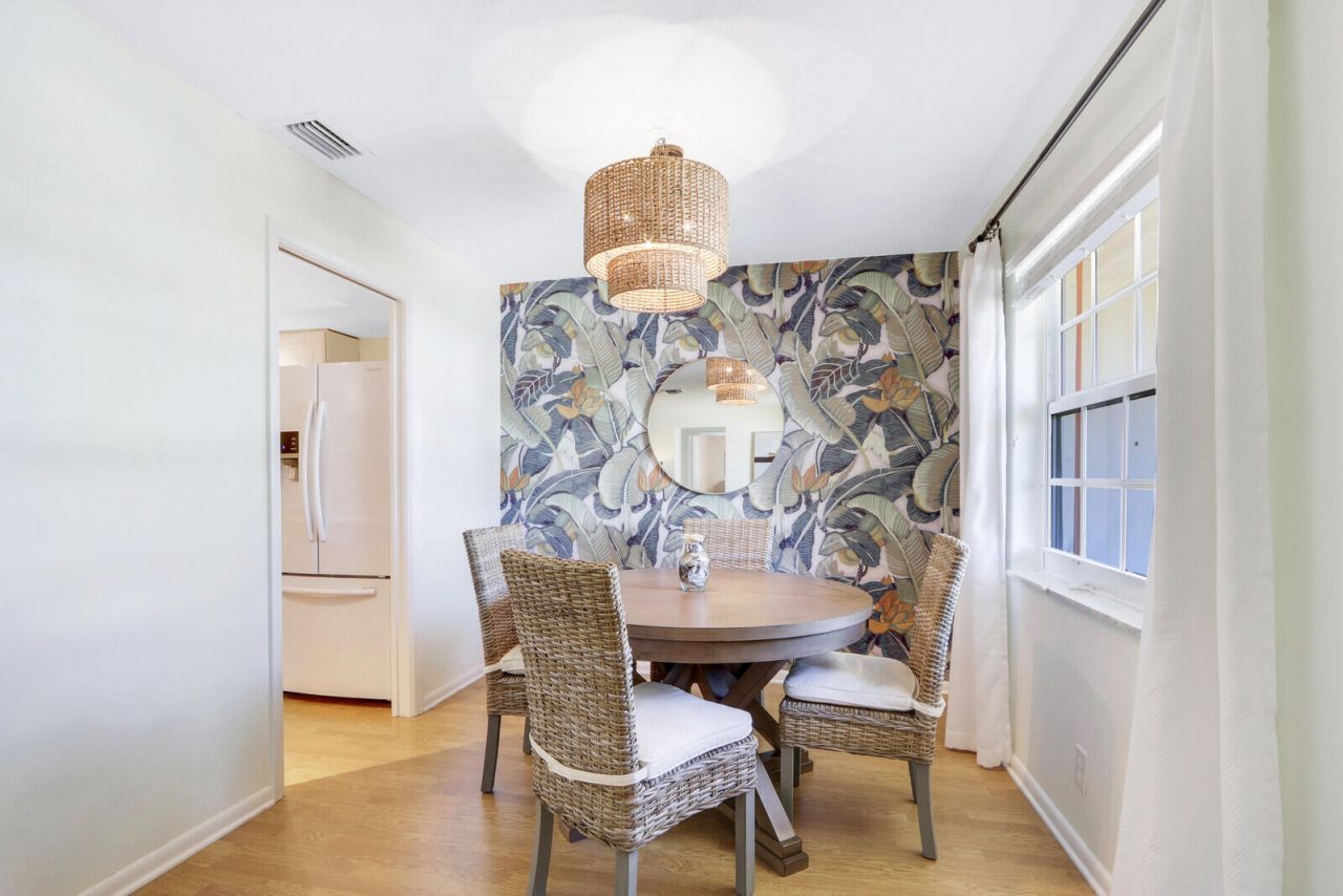 8574 SE Seagrape Way, Hobe Sound, FL 33455 Photo