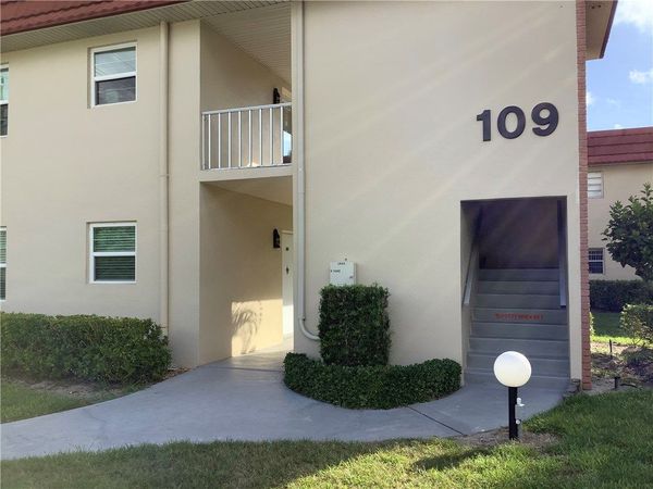 109 Springlake Court , Unit 107, Vero Beach, FL 32962