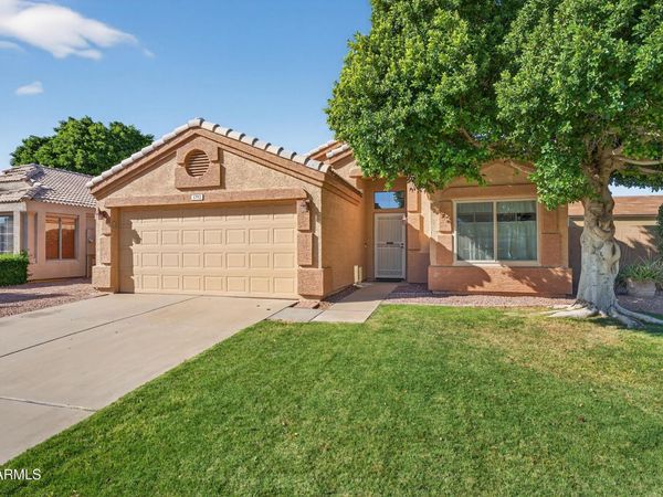 1792 E APPALOOSA Road, Gilbert, AZ 85296