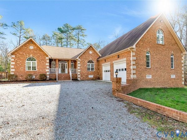 8584 New Ashcake Road, Mechanicsville, VA 23116