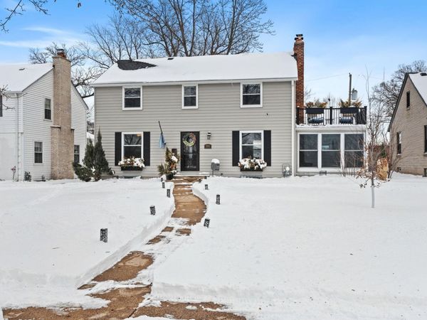 5811 Portland Avenue, Minneapolis, MN 55417