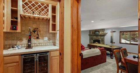 12987 Hillside Drive, Truckee, CA 96161 Photo