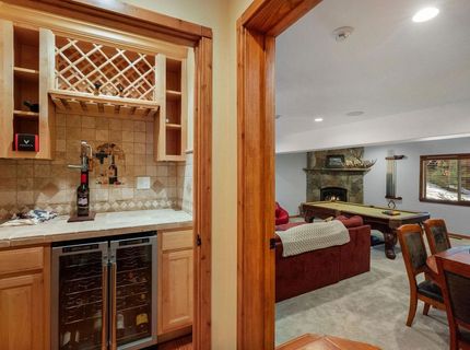 12987 Hillside Drive, Truckee, CA 96161 Photo