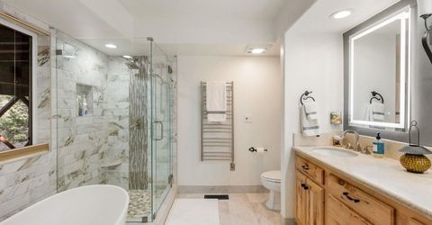 12987 Hillside Drive, Truckee, CA 96161 Photo