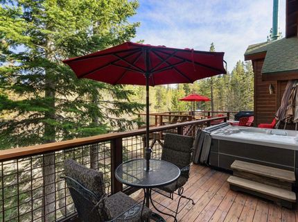 12987 Hillside Drive, Truckee, CA 96161 Photo