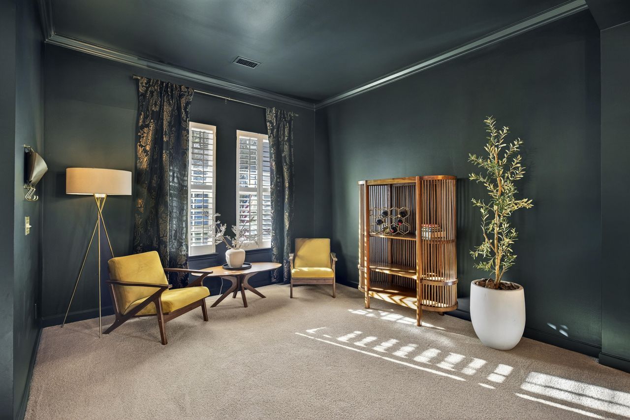 1617 William Hapton Way Photo 17