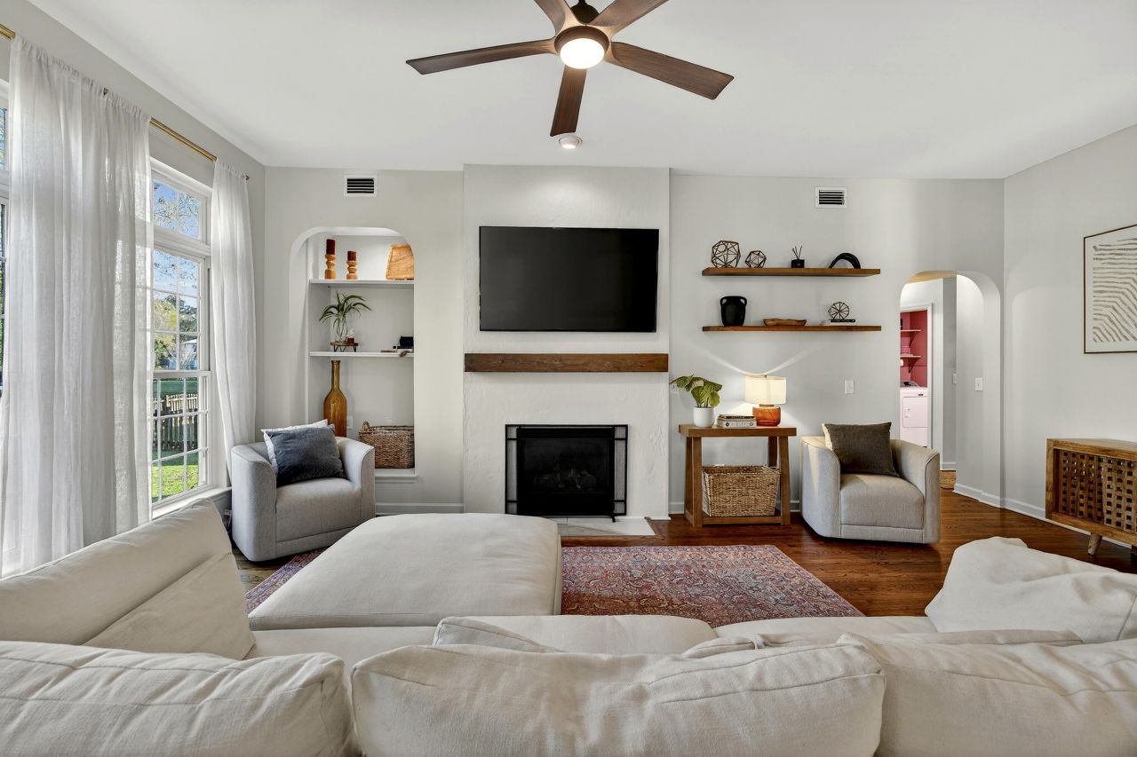 1617 William Hapton Way Photo 21