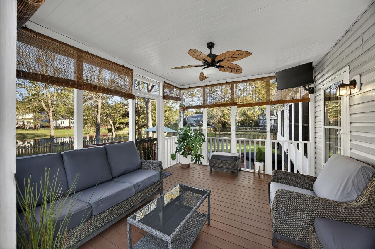 1617 William Hapton Way Photo 7