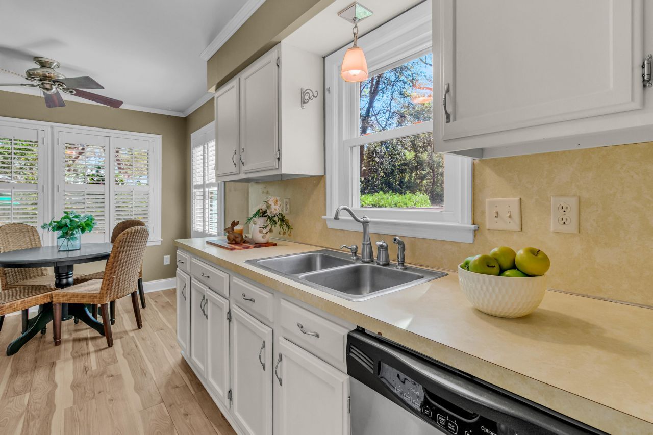 931 Night Heron Drive Photo 9