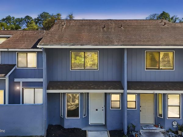 3517 PEELER Road, Unit 17, Jacksonville, FL 32277