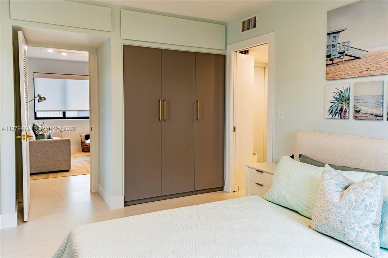 2930 Day Ave , Unit PH2N, Miami, FL 33133 Photo