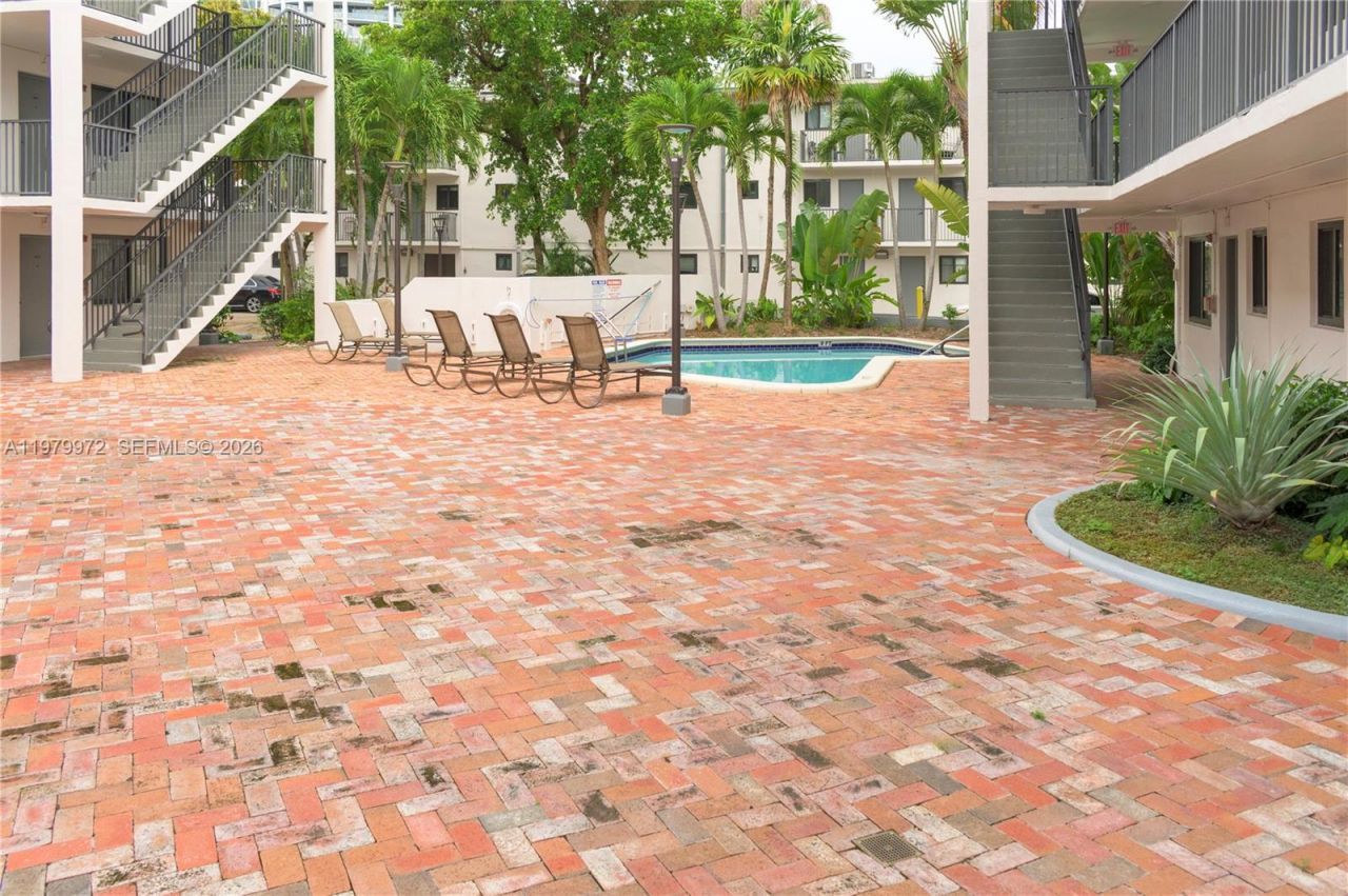 2930 Day Ave , Unit PH2N, Miami, FL 33133 Photo