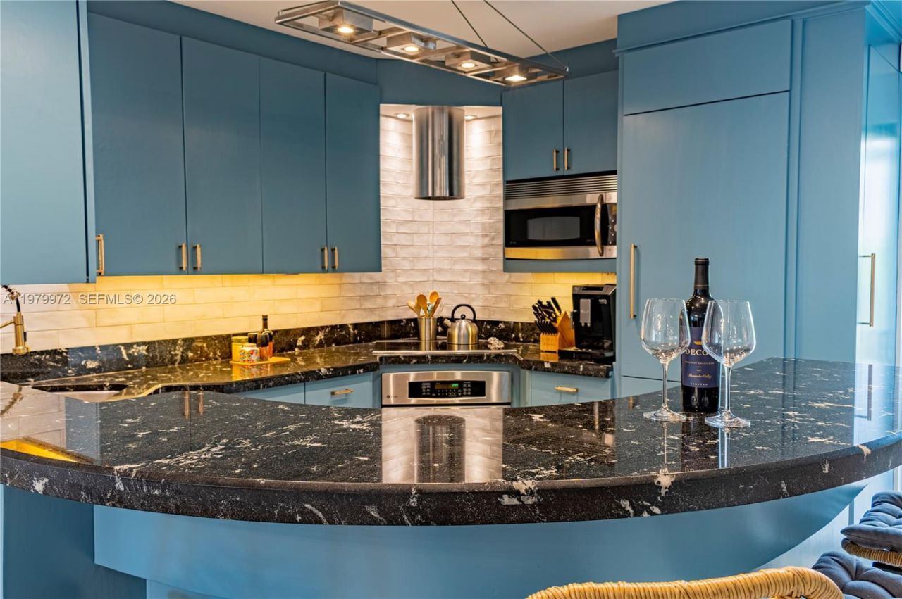 2930 Day Ave , Unit PH2N, Miami, FL 33133 Photo