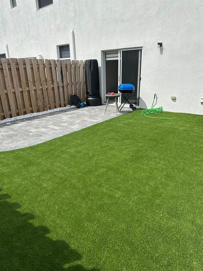 12221 NW 23rd Pl , Miami, FL 33167 Photo