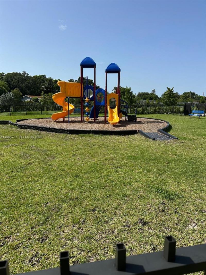 12221 NW 23rd Pl , Miami, FL 33167 Photo