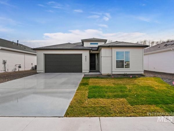 4207 Tropic Way, Caldwell, ID 83607