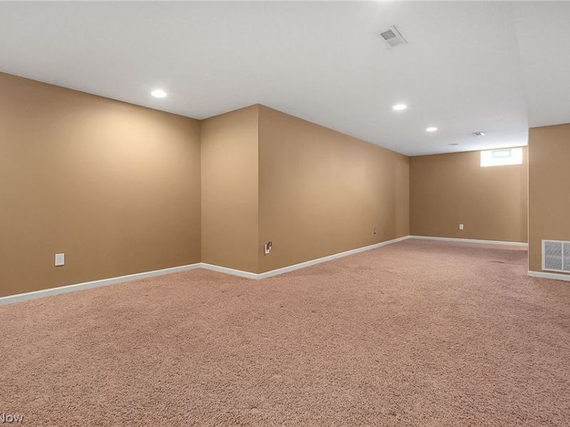 748 Loreto Lane, Columbus, OH 43004 Photo 28