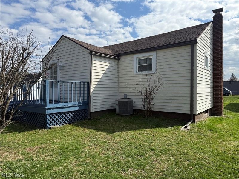 3148 26th Street NE, Canton, OH 44705 Photo 2