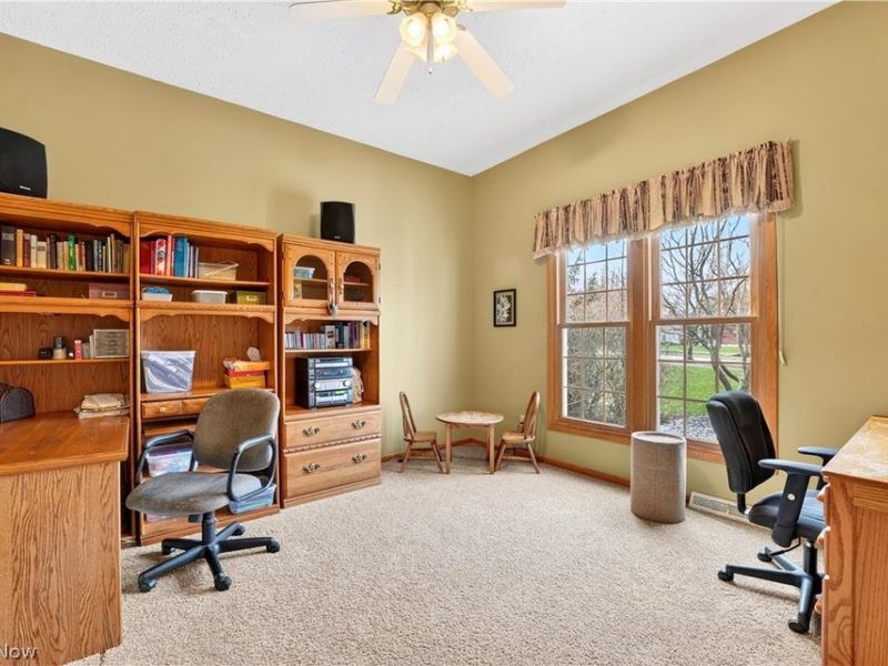 7582 Wilton Lane, North Royalton, OH 44133 Photo 13