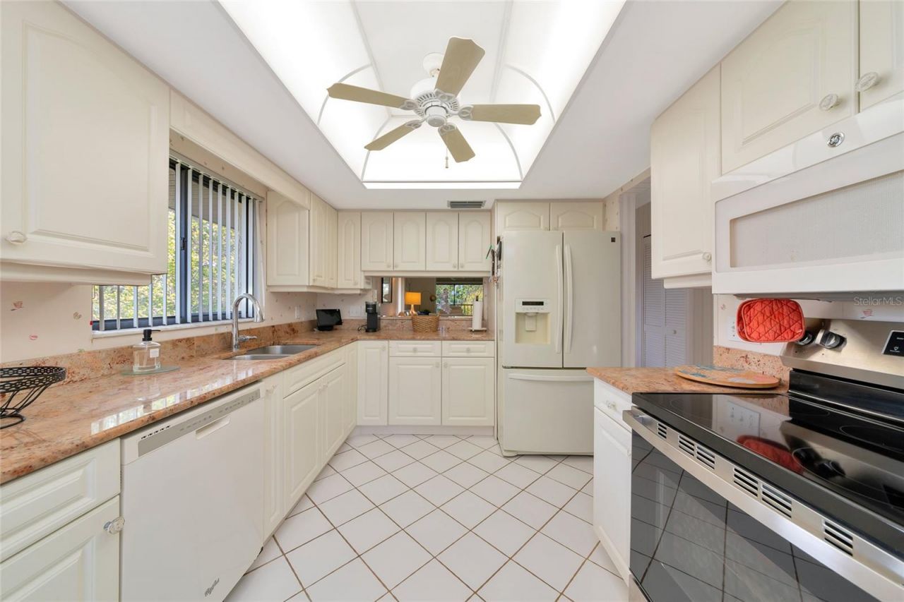 6423 Egret Lane, Unit 406, Bradenton, FL 34210 Photo