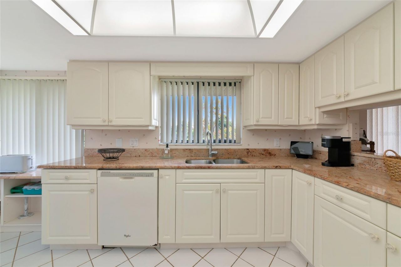 6423 Egret Lane, Unit 406, Bradenton, FL 34210 Photo