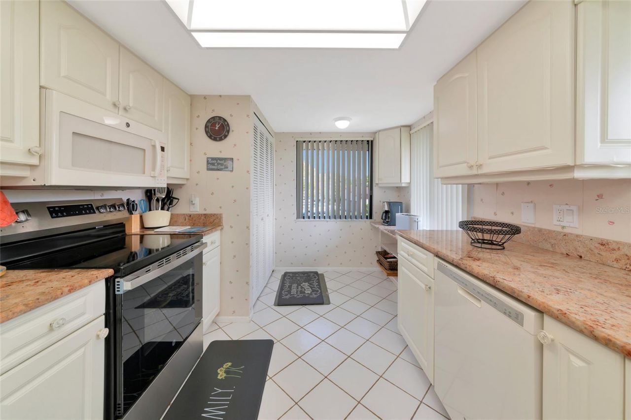 6423 Egret Lane, Unit 406, Bradenton, FL 34210 Photo