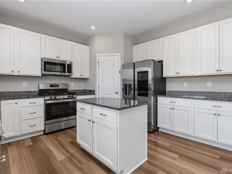 1634 Arden Bend, Fairborn, OH 45324 Photo 13