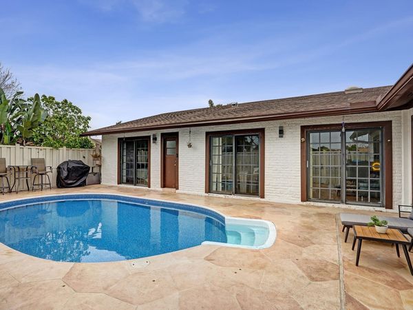 9854 Boca Gardens Trail, Boca Raton, FL 33496