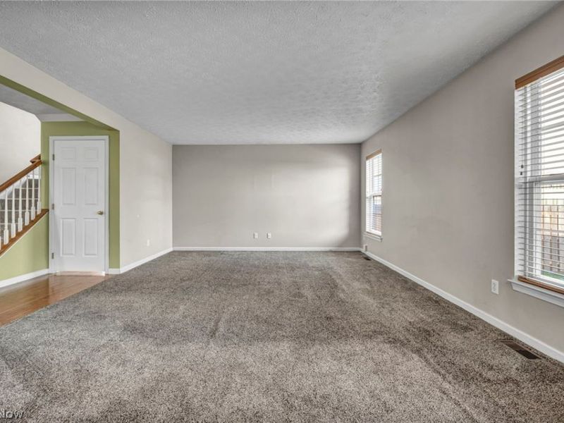 147 Stone Ridge Way, Berea, OH 44017 Photo 6