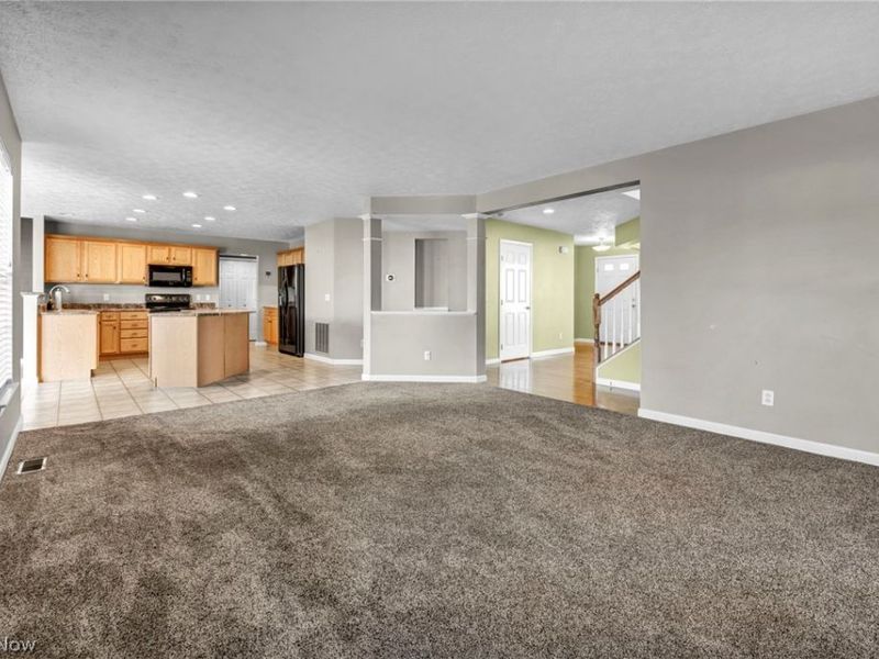 147 Stone Ridge Way, Berea, OH 44017 Photo 7