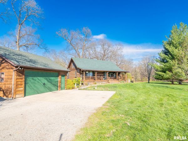 28829 N BITNER Road, Glasford, IL 61533