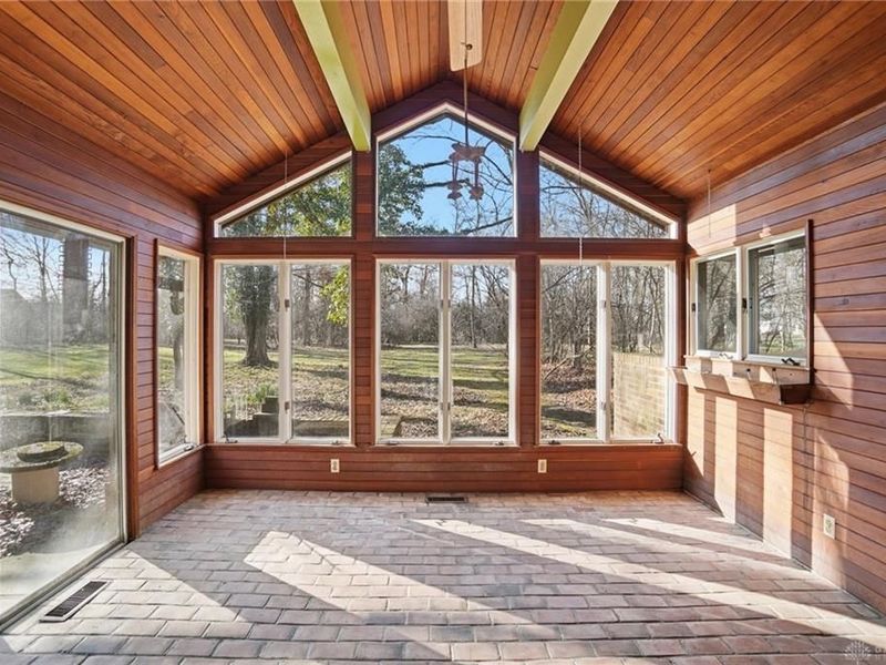 2438 Signal Hill Road, Springfield, OH 45504 Photo 10