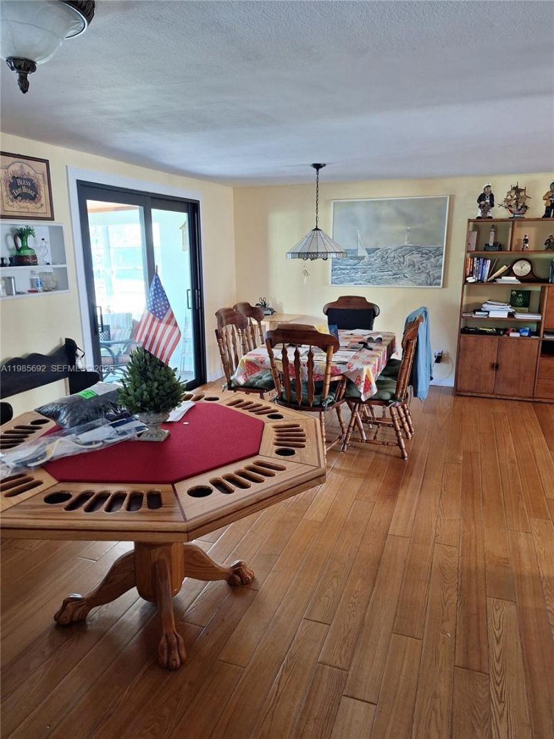 5525 SE Ault Ave , Stuart, FL 34997 Photo