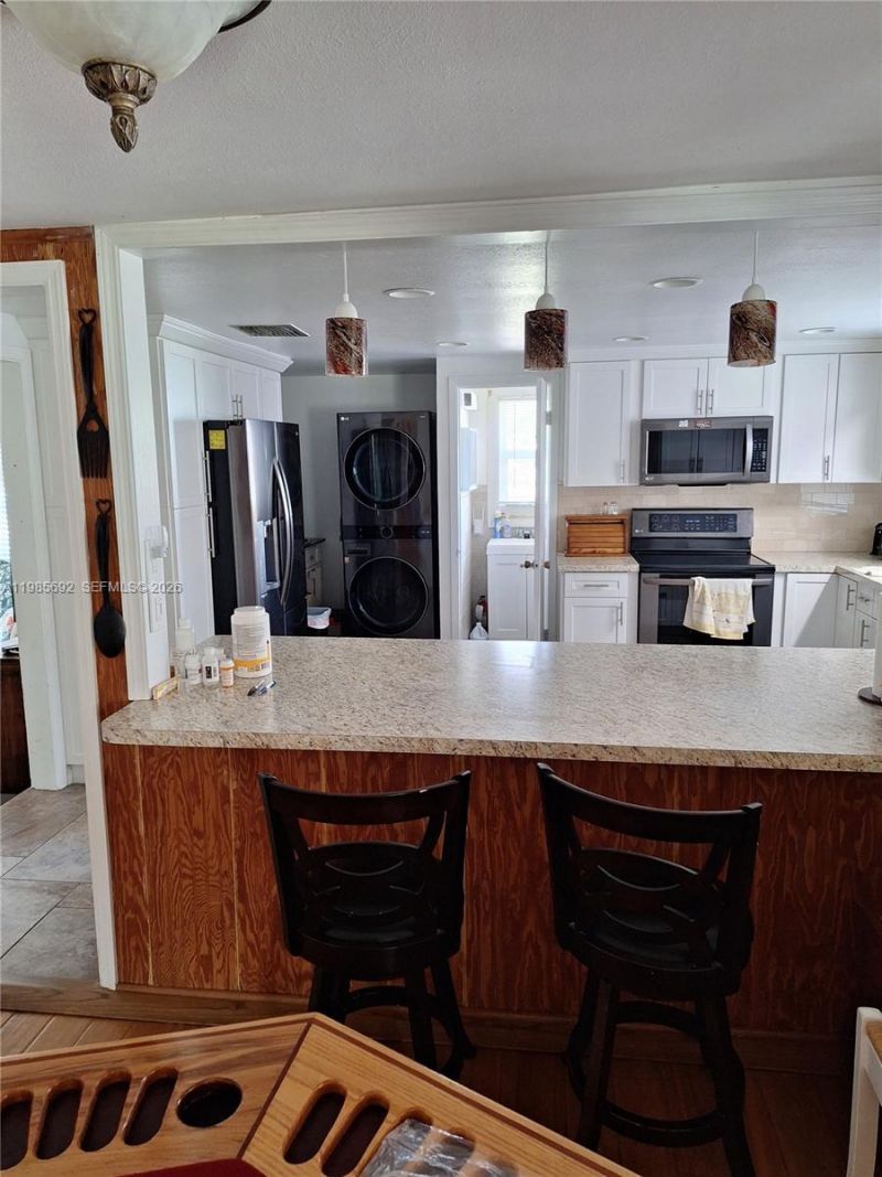 5525 SE Ault Ave , Stuart, FL 34997 Photo