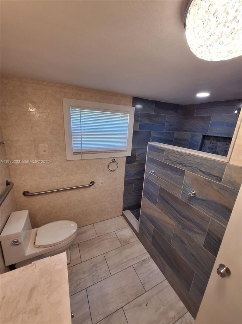 5525 SE Ault Ave, Stuart, FL 34997 Photo