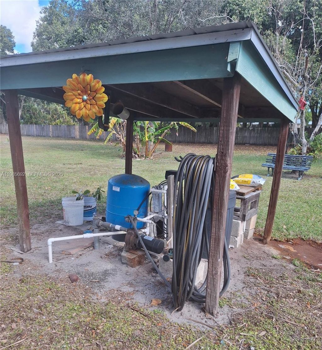 5525 SE Ault Ave , Stuart, FL 34997 Photo