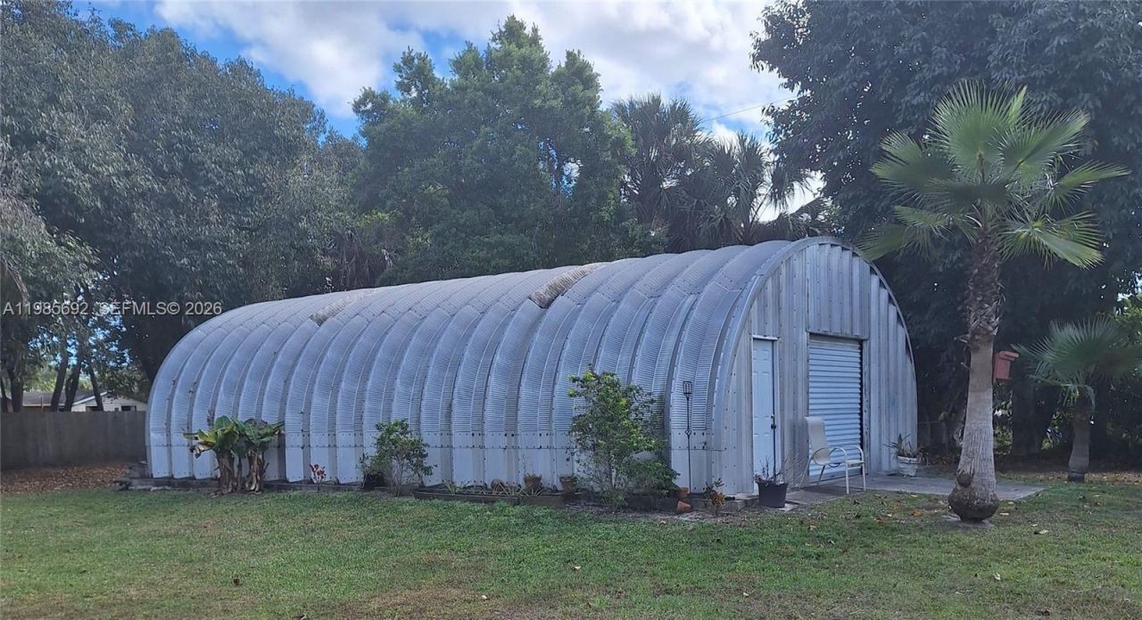 5525 SE Ault Ave , Stuart, FL 34997 Photo