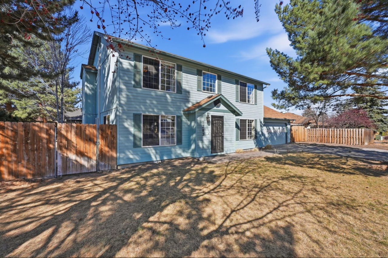 1283 NE Providence Drive, Bend, OR 97701 Main Photo