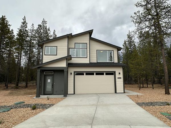 16682 Neil Ct, Unit 7, La Pine, OR 97739