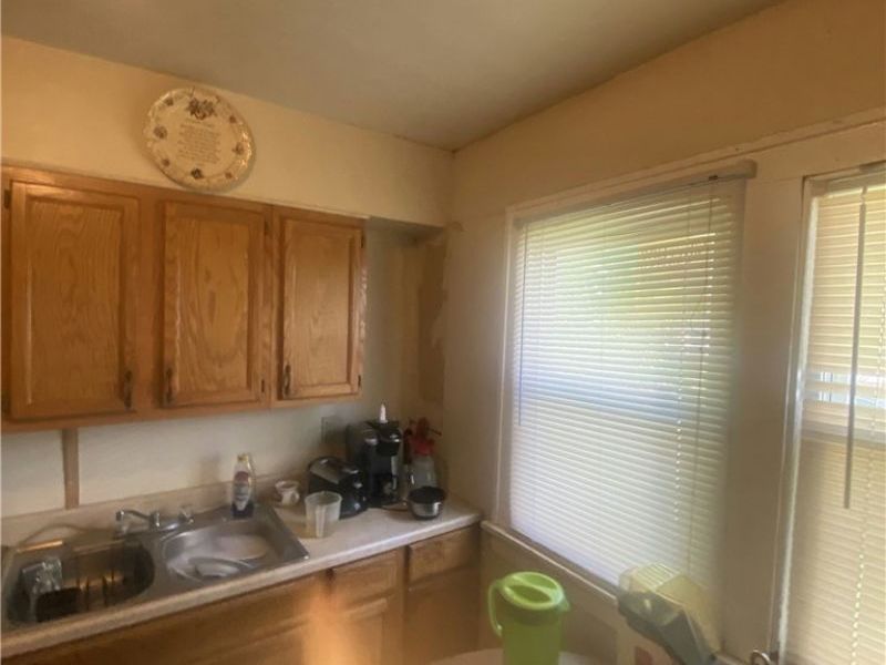 3258 E 139th Street, Cleveland, OH 44120 Photo 4