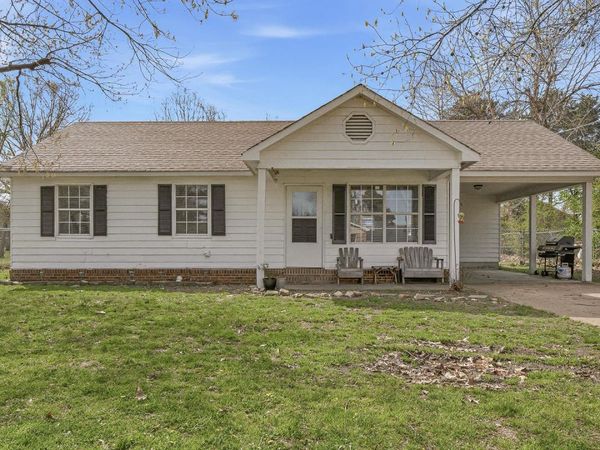 3103 Race St, Jonesboro, AR 72401