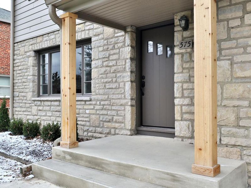 575 Acton Road, Columbus, OH 43214 Photo 2